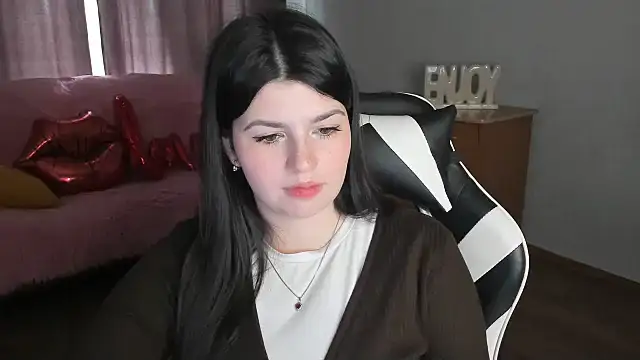 XXX chat uživo modela KisaModel