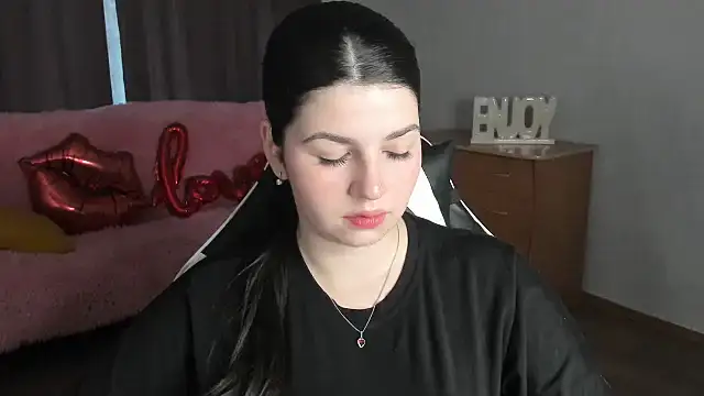 Živý XXX chat KisaModel