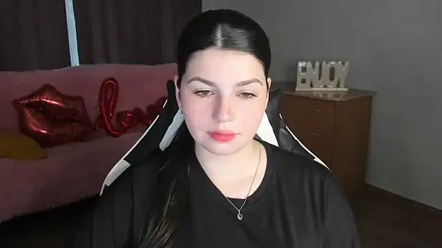 KisaModel's Webcam Show