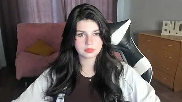 KisaModel Chat XXX live