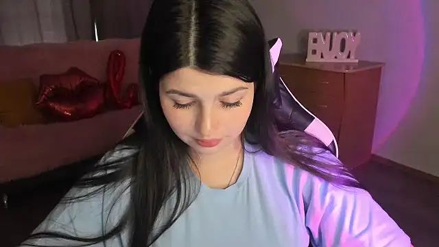 Онлайн чат XXX KisaModel