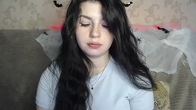 KisaModel's Live XXX Chat