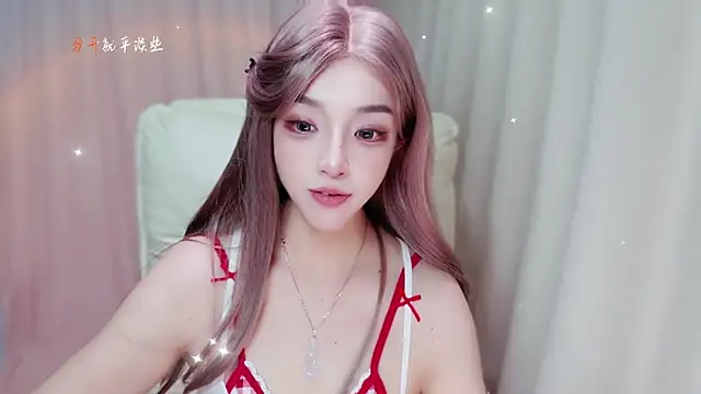 zizi-a's Live XXX Chat