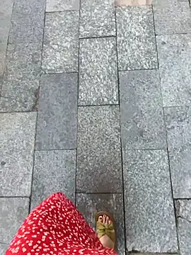 qwe522522: вебкам-шоу