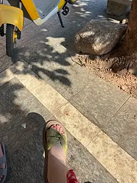 qwe522522 Show in webcam