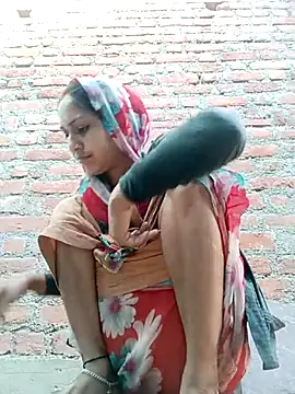 Chayna_singh Show in webcam