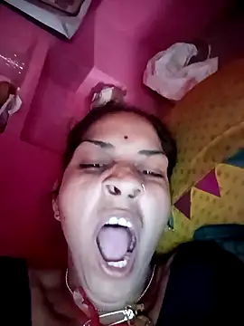 Chayna_singh webkamerás műsora