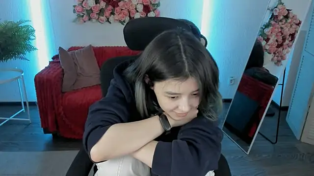 SirenMystiq Pertunjukan Webcam
