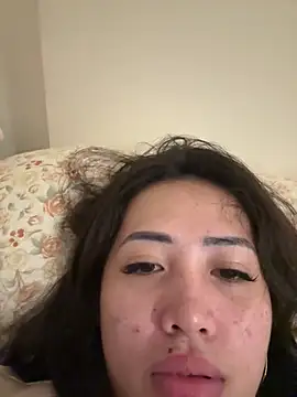 ur_Bebot Live Chatrum