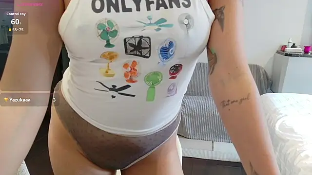 ur_Bebot's Live XXX Chat
