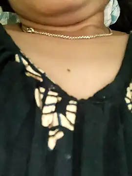 Cuple_masti72's Webcam Show
