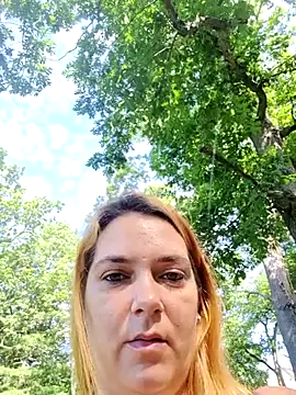 Aria423 webkamerás műsora