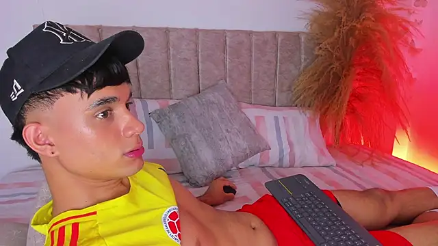 Michael_Jordan_zz Show in webcam