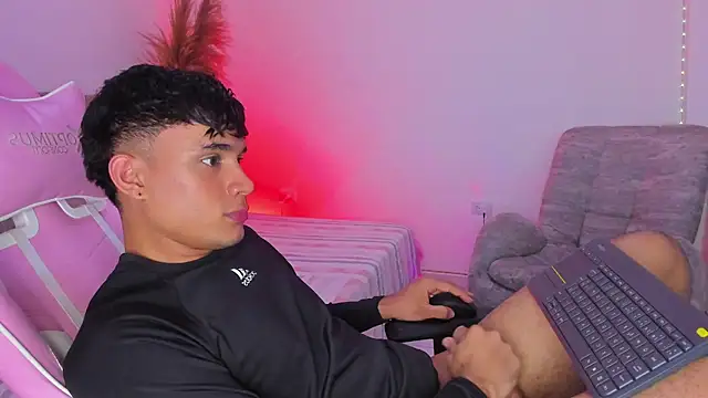 Michael_Jordan_zz Adlı Modelin Web Kamerası Şovu