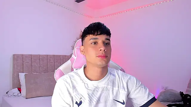 הופעת וובקאם של Michael_Jordan_zz