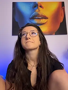 Chatroom XXX en direct de TheaMalekoo