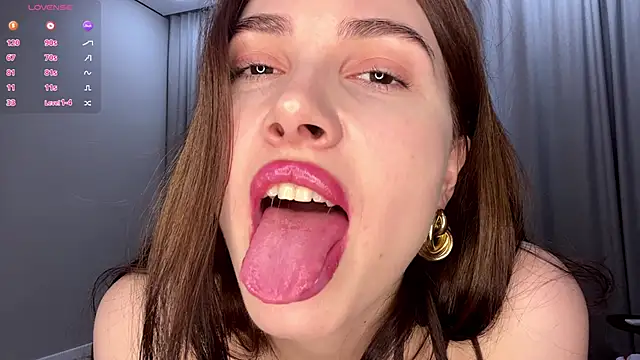 SepiahLune's Webcam Show