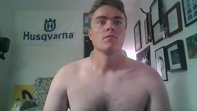 Show modela notnextdoorguy44 na web-kameri