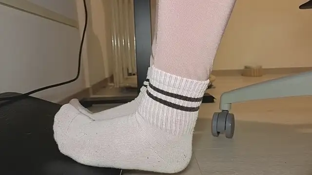 Feetbeth: вебкам-шоу