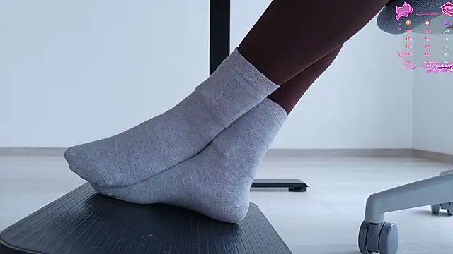 Feetbeth live XXX chat