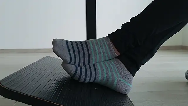 Feetbeth Adlı Modelin Canlı XXX Sohbeti