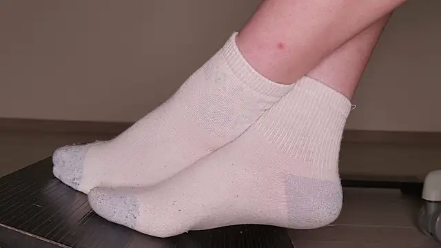 Feetbeth Live XXX Chat