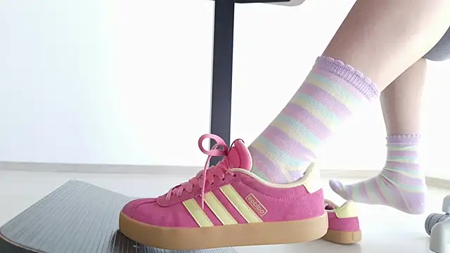 Feetbeth XXX чат на живо