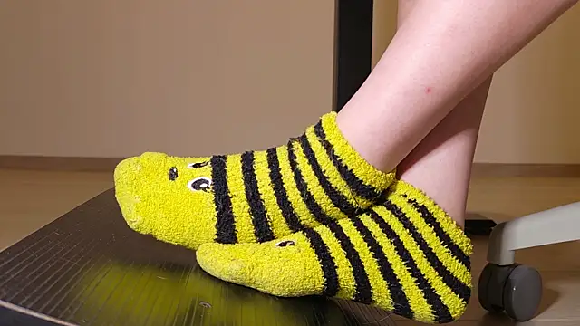 Feetbeth Adlı Modelin Canlı XXX Sohbeti