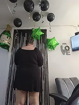 צ'אט XXX בשידור חי של sharon_G