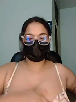 nosrat014 Live XXX-Chat