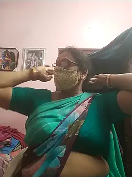 sarala_telugu's Webcam Show
