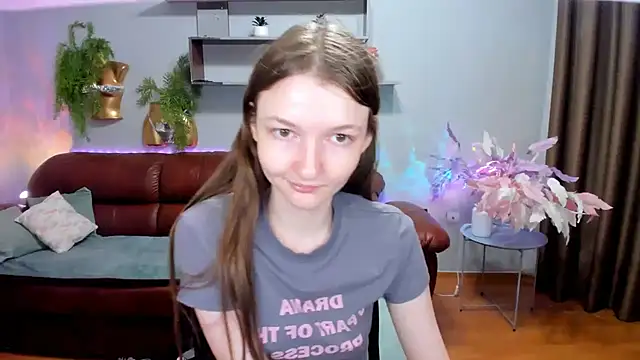 Chat +18 de NikaRain ao vivo