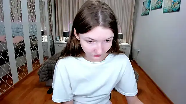 NikaRain's Live XXX Chat