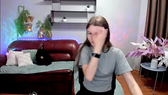 NikaRain Chat XXX live