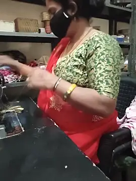 My_Hot_Sexy_Bhabhi 라이브 XXX 채팅