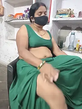 Pokazy przed kamerką – My_Hot_Sexy_Bhabhi