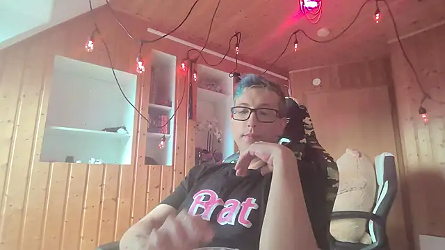 AskAveryAnything's Webcam Show