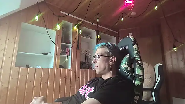 AskAveryAnything Webcam-Show