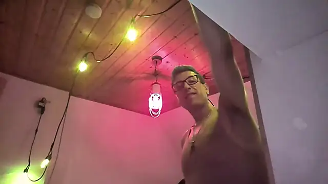 AskAveryAnything's Webcam Show