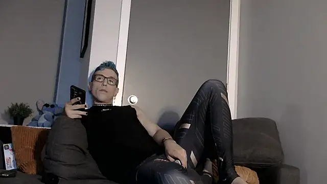 AskAveryAnything Show Webcam