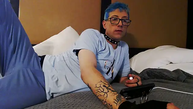 AskAveryAnything Webcam Show