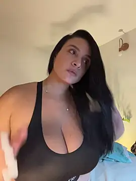 Chat XXX en directo de Lena-Williamss
