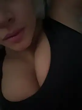 Lena-Williamss Chat XXX live