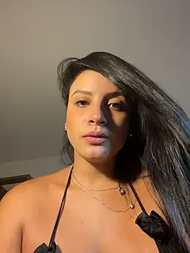 Chat +18 de Lena-Williamss ao vivo