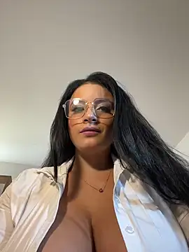 Lena-Williamss Chat XXX in diretta