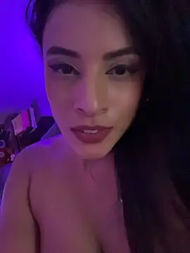Lena-Williamss লাইভ XXX চ্যাট