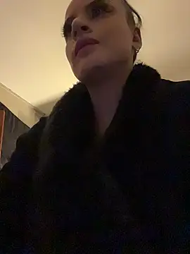 Lena-Williamss Show in webcam