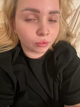 mila2121s Webcam-Show