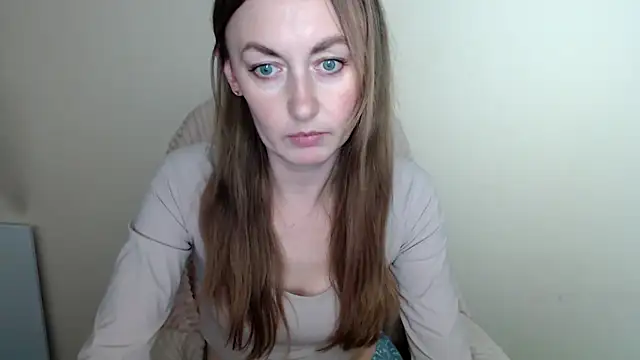 LiaSeass_'s Live Chat Room