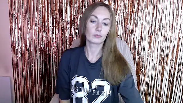 LiaSeass_'s Webcam Show